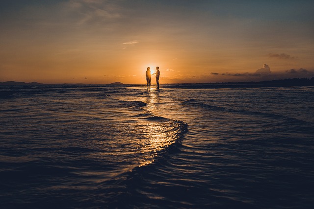 Meningkatkan Kewaspadaan dalam Hubungan Romantis Pemuda untuk Menjaga Nilai dan Masa Depan
